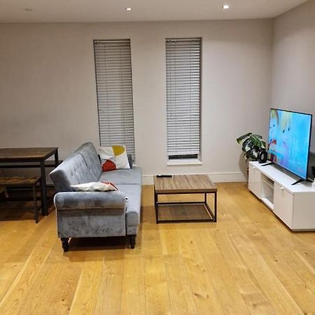 London City Apartment Ealing Exterior foto